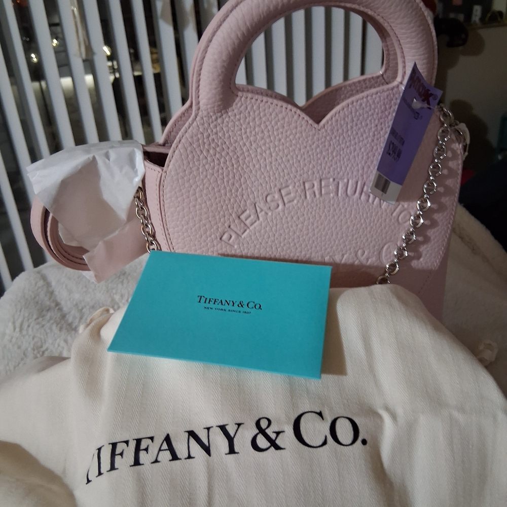 Tiffany & Co. Pink Leather Small Women's Tote Bag NWT - Picture 4 of 8